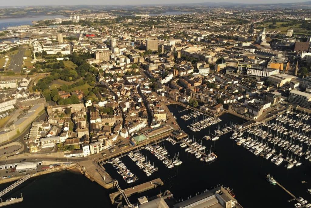 Barbican, Plymouth Outstanding Luxury Apartment Exteriör bild